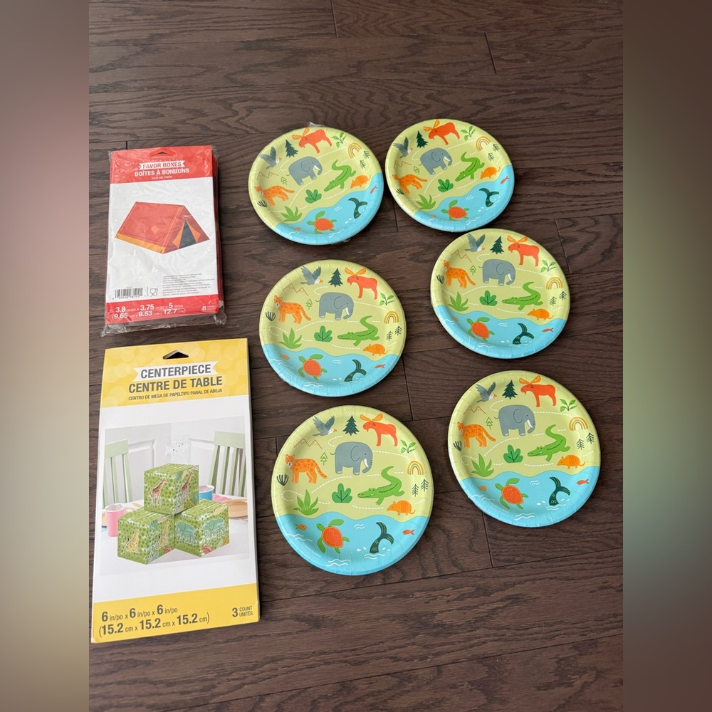 Party city world traveler lot animals zoo safari center plates favor boxes tent